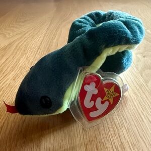 Ty Beanie Baby Snake “Hissy”